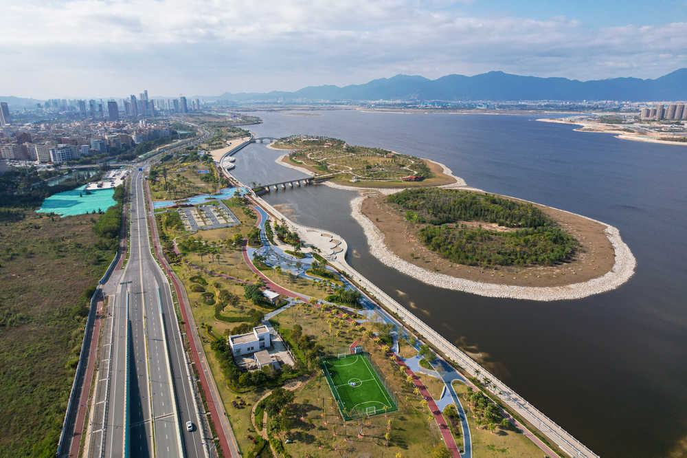 航拍厦门马銮湾生态公园