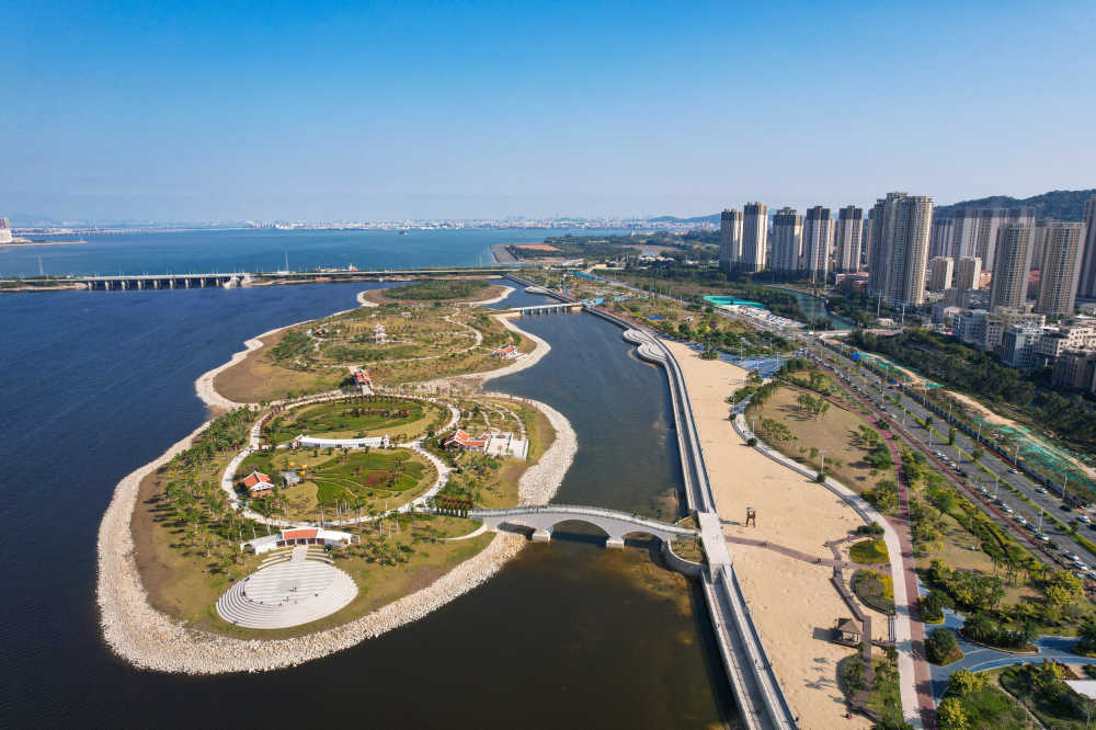 航拍厦门马銮湾生态公园