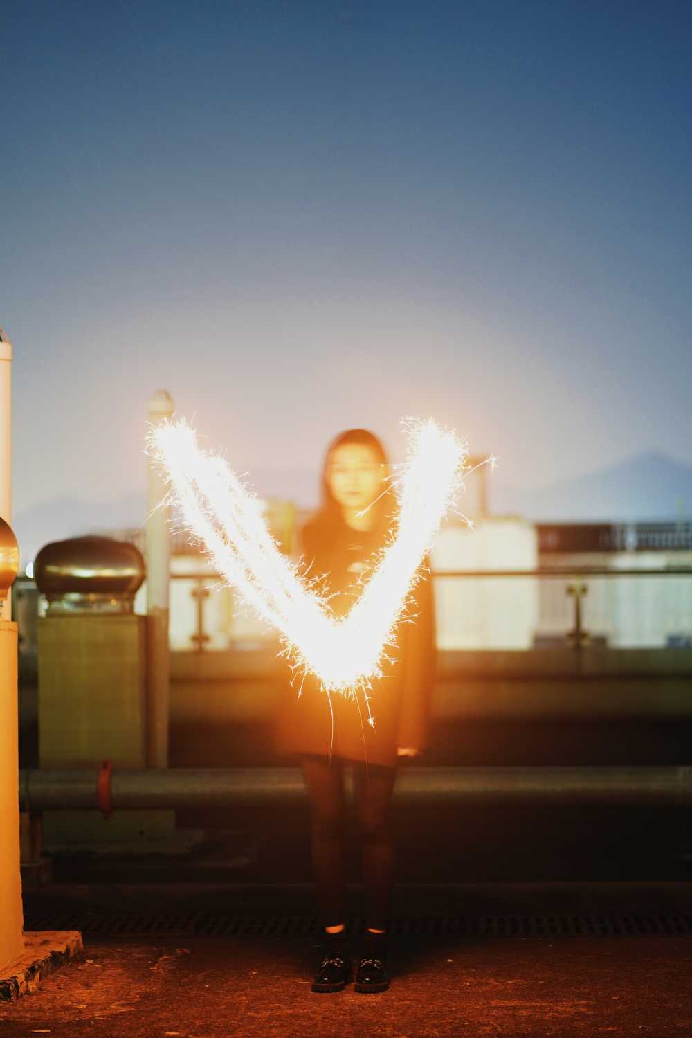 烟花长曝光LOVE-V