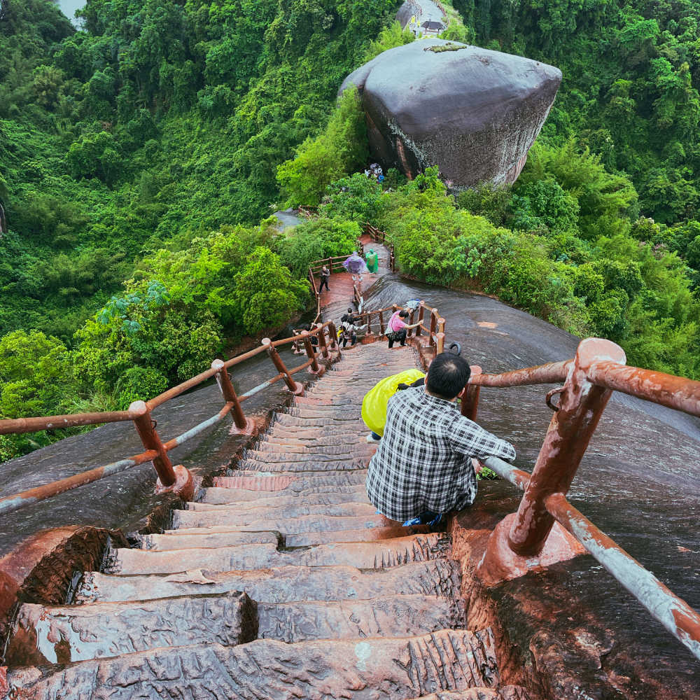 下山感到害怕