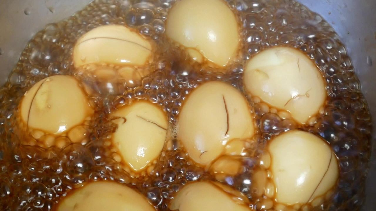 煮酱油蛋3