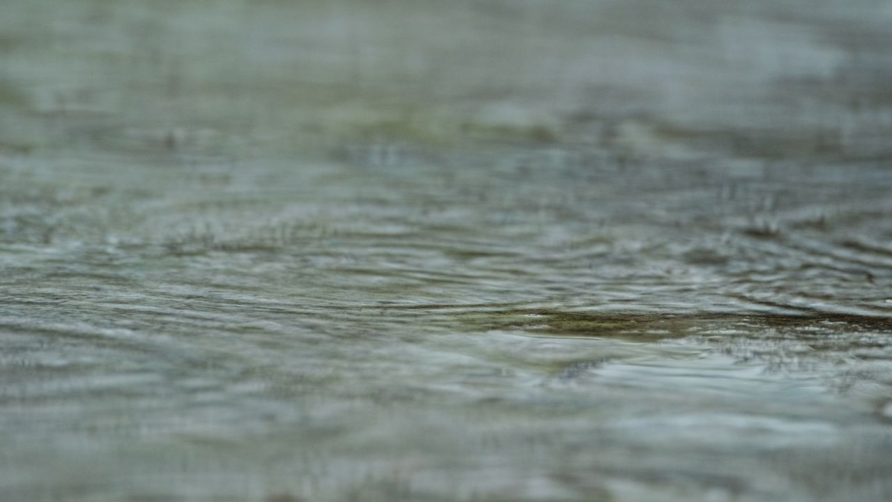 下雨实拍镜头