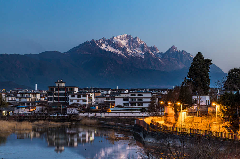 玉龙雪山