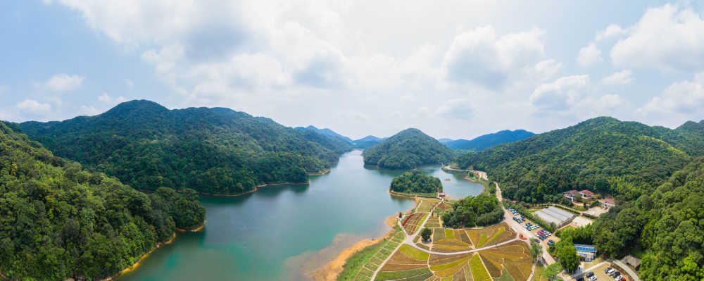 从化石门公园