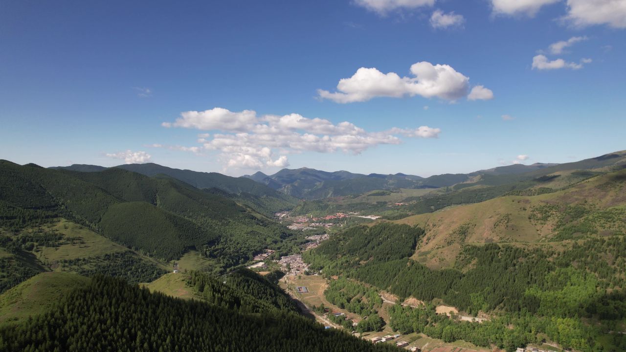 五台山挂壁公路