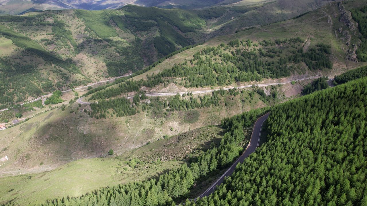 五台山挂壁公路