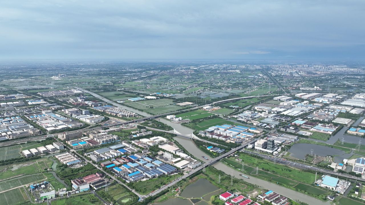 4K高空航拍昆山城市大景