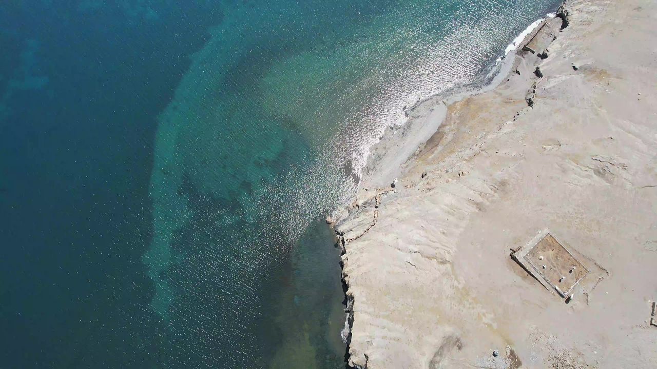 湖畔
