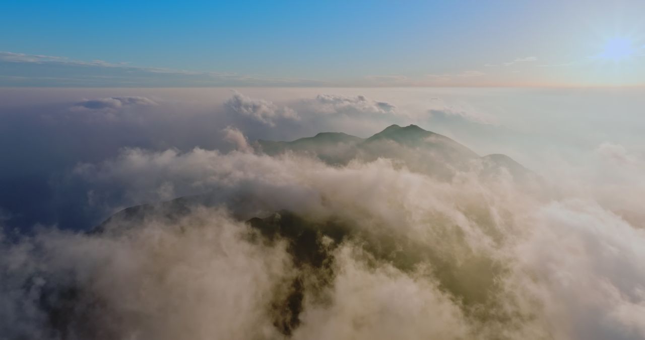 江西萍乡武功山日出日落云海风光航拍 2