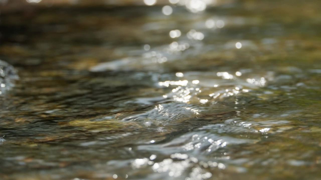 山泉水矿泉水潺潺小溪流水瀑布 21