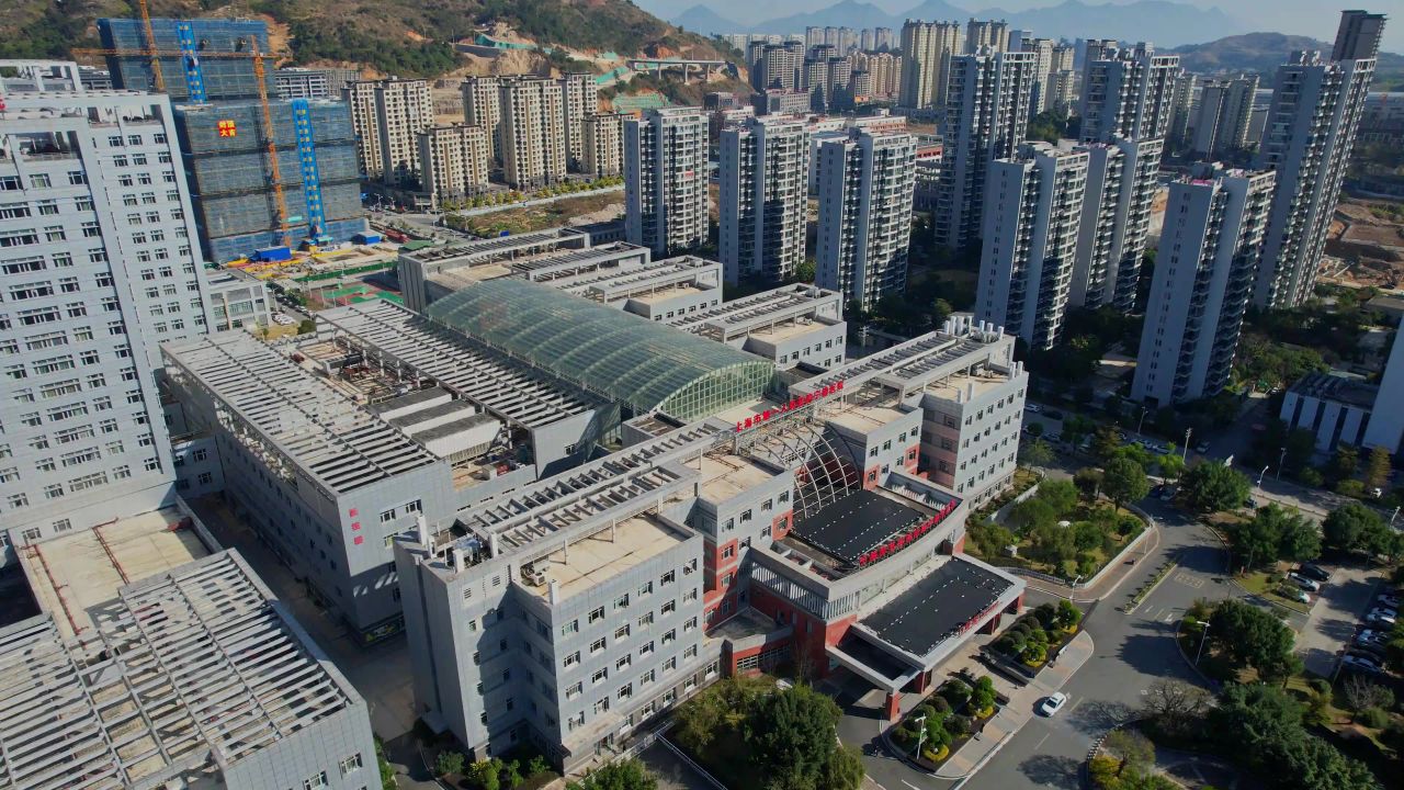 航拍宁德市医院东侨院区