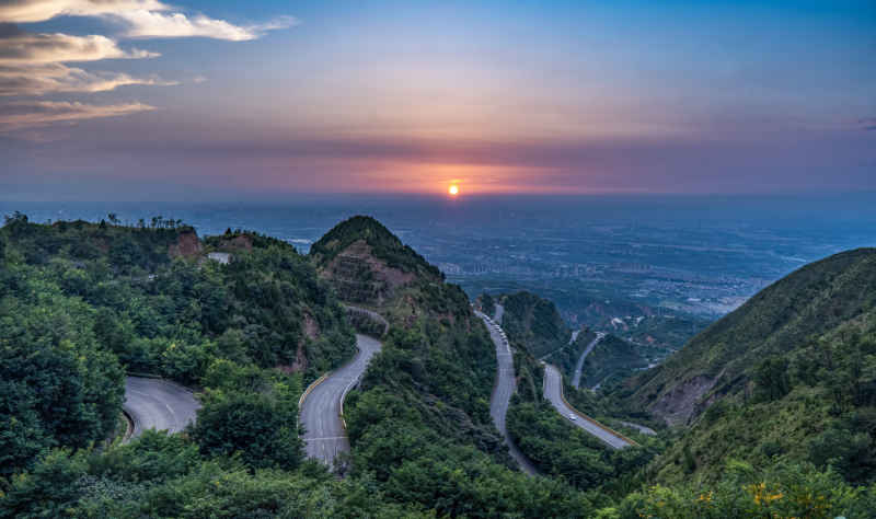 西安骊山盘山路