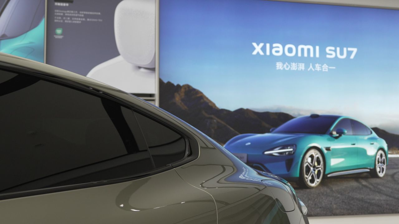 小米SU7实拍车原图 11