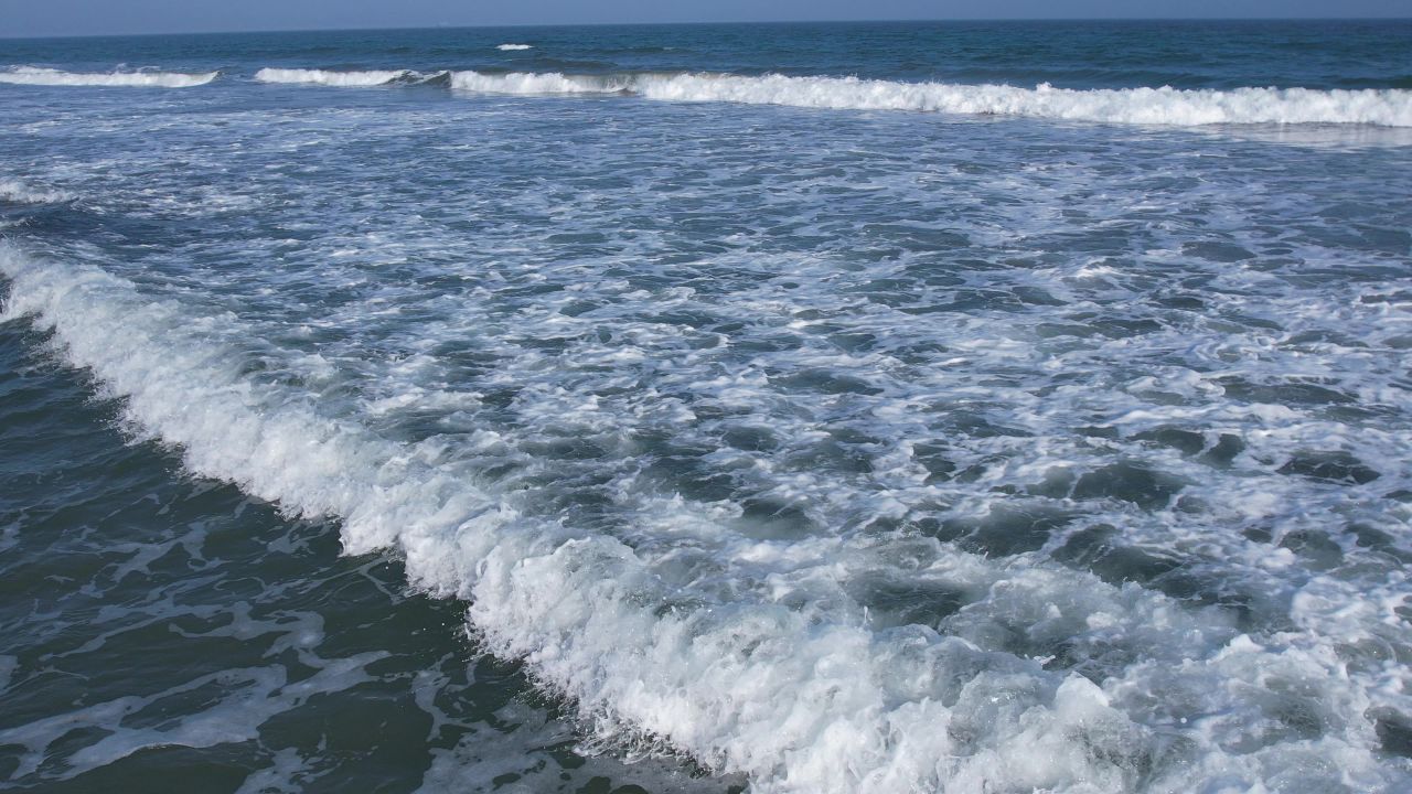 波涛汹涌的大海航拍 74