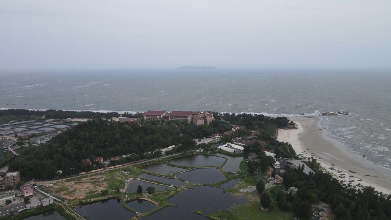 广东茂名浪漫海岸风景区航拍 16