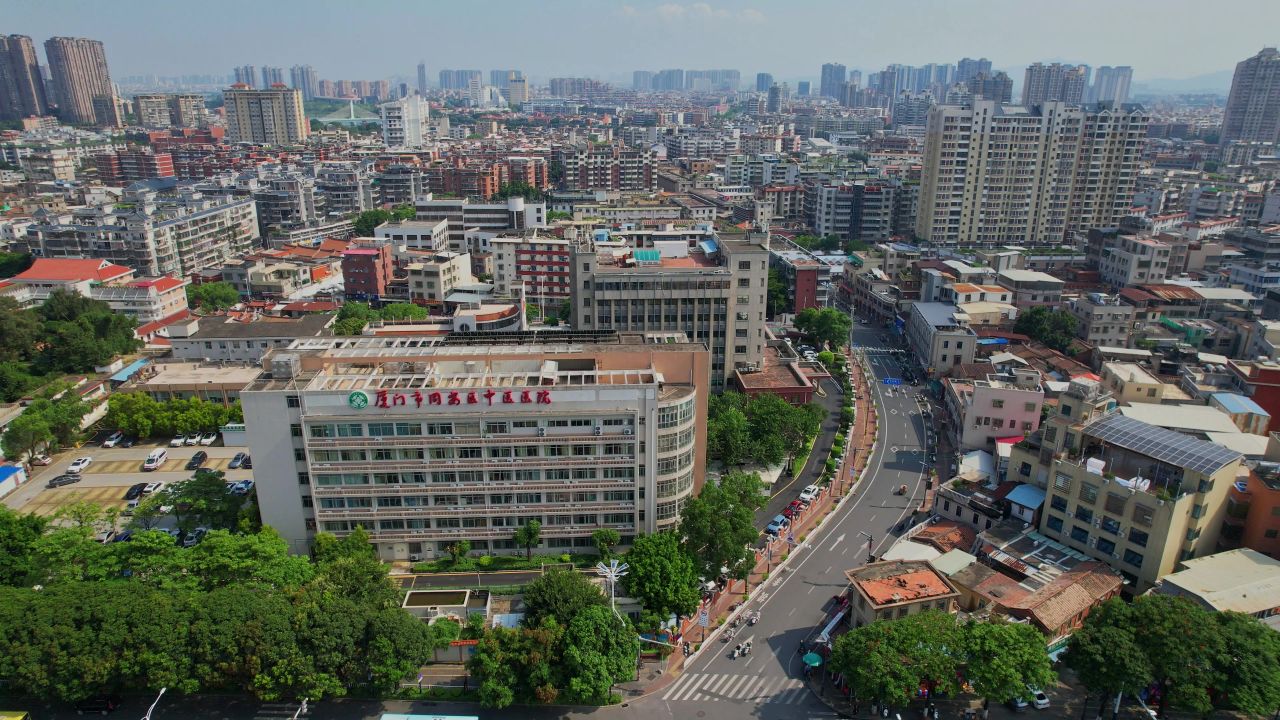 航拍厦门同安中医院 1