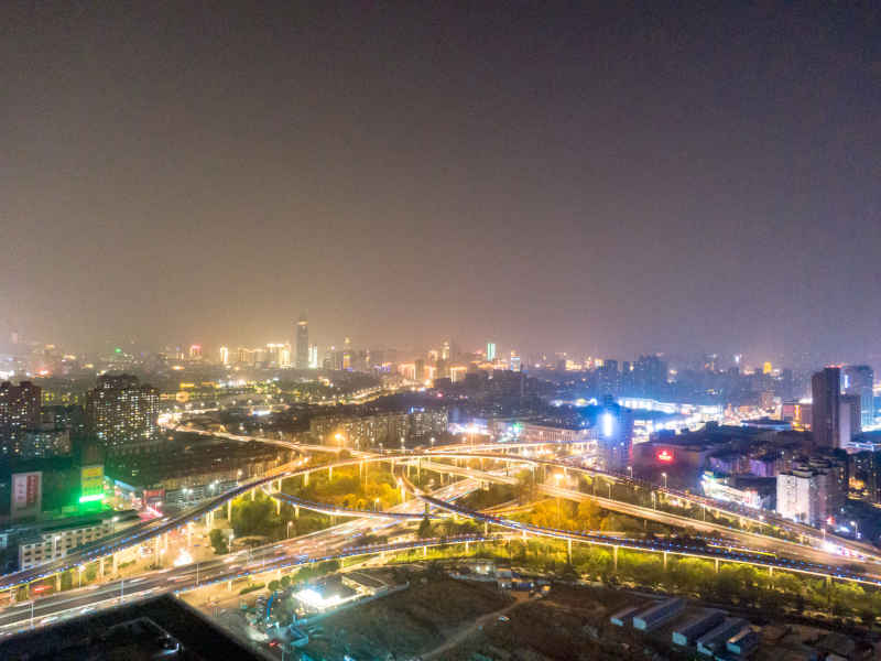 城市高架立交桥交通航拍图 