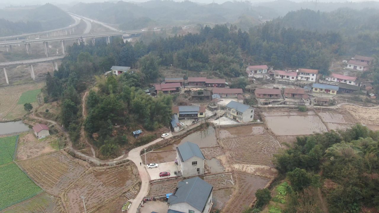 航拍山川乡村农村农田 
