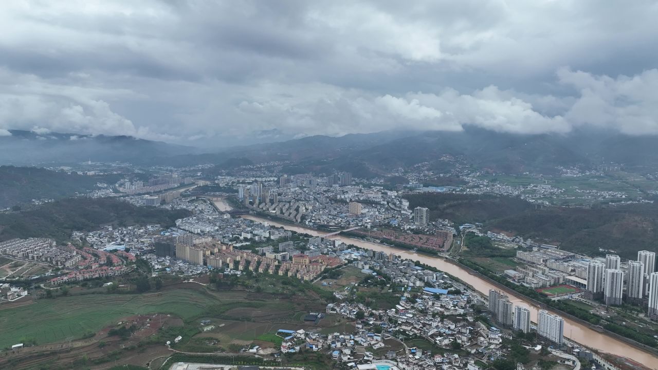 云雾 12