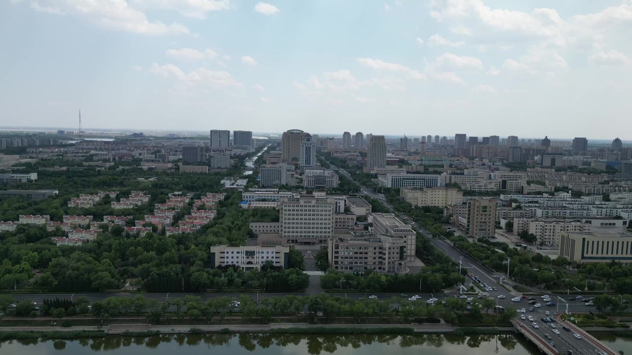 航拍山东东营城市风光  