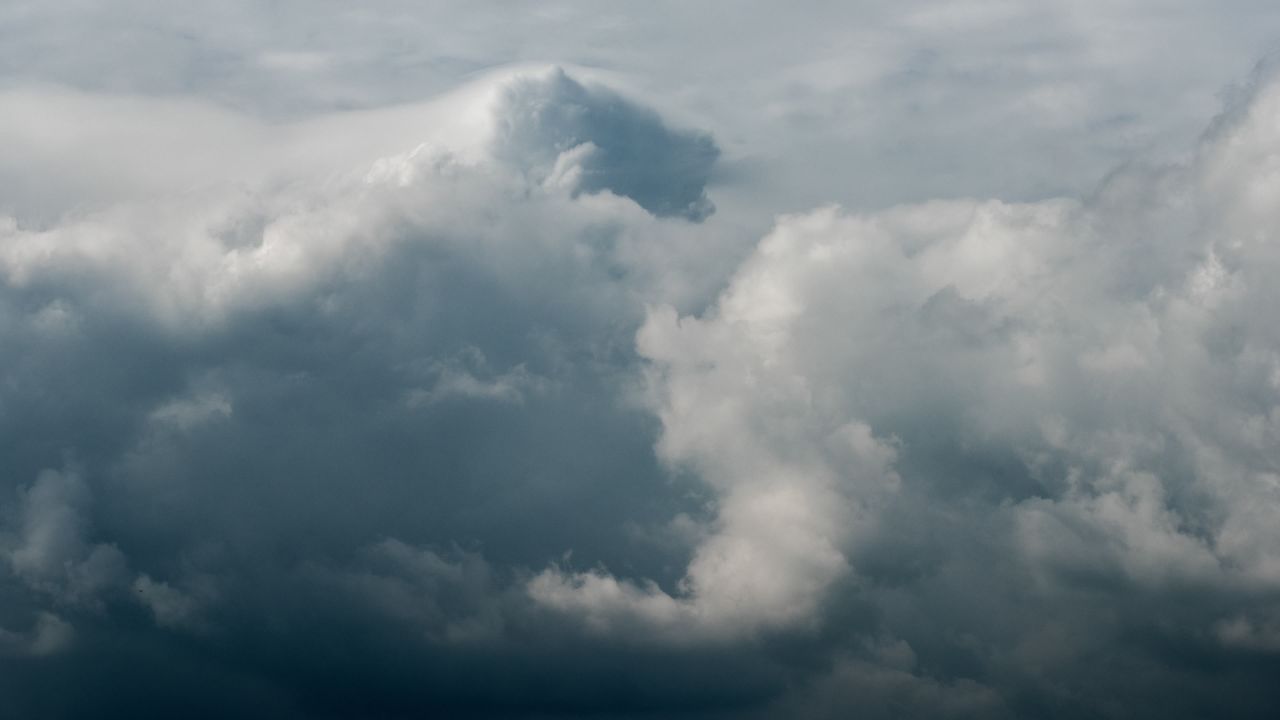 乌云密布云海翻腾暴风雨雷阵雨天气骤变 7