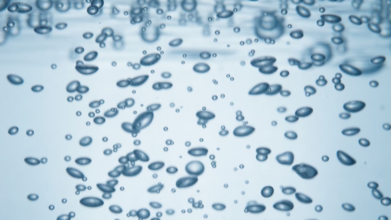 纯净水自来水淡水资源水花波浪升格慢镜头 19