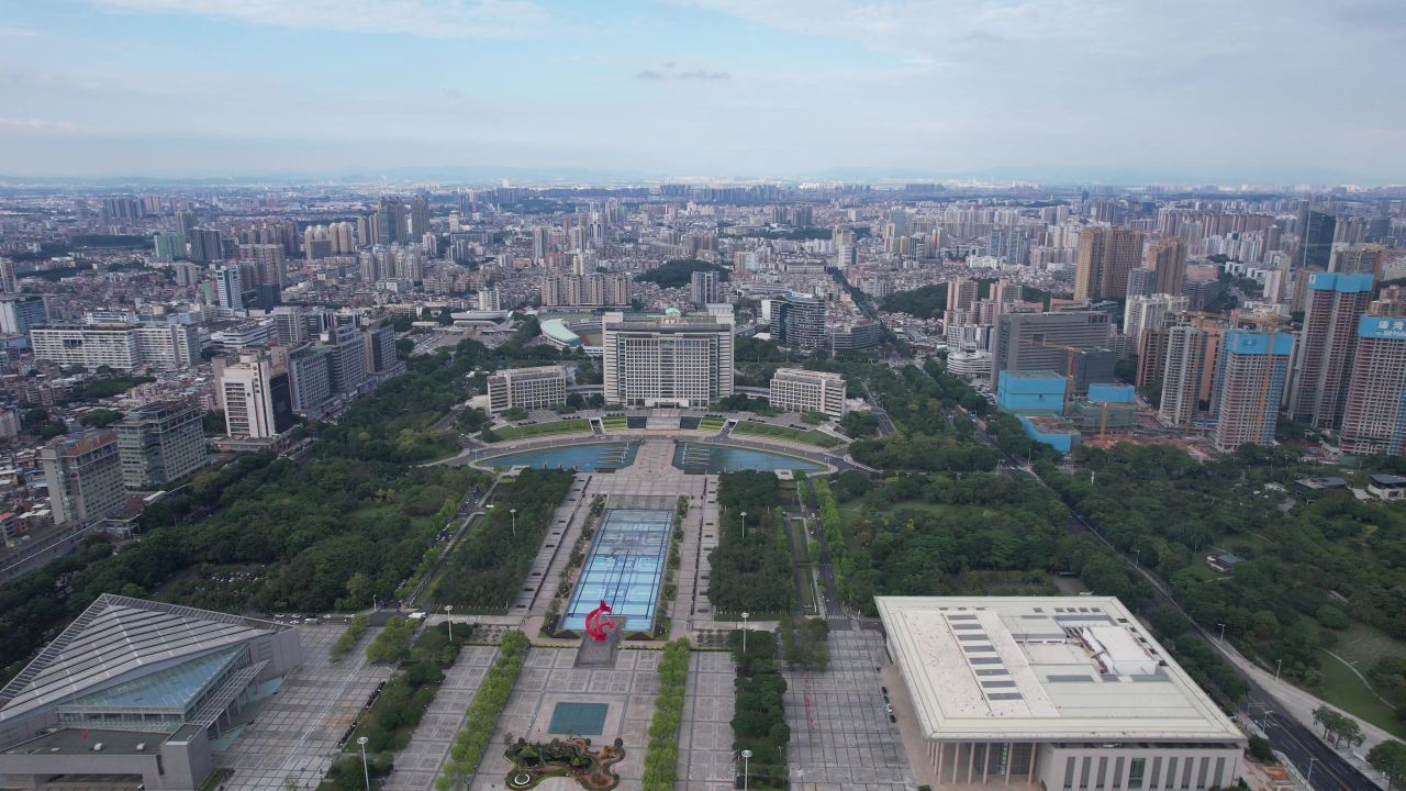 广东东莞市政府大楼建筑航拍