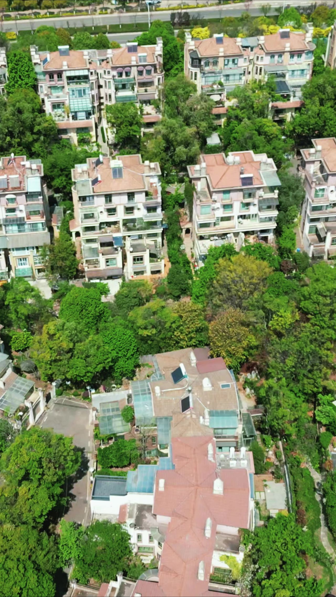 城市高楼高档小区住宅楼别墅竖屏航拍