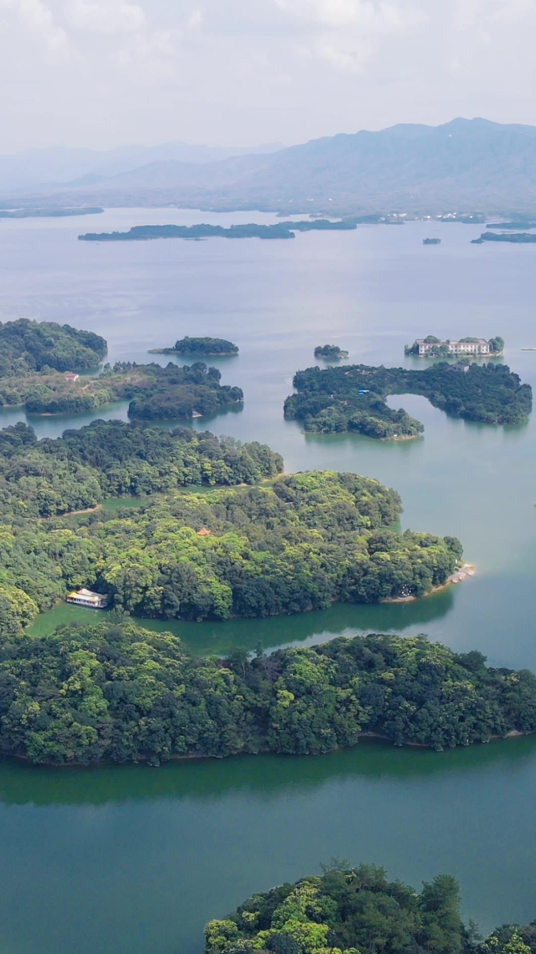 旅游景区湖北陆水湖竖屏航拍