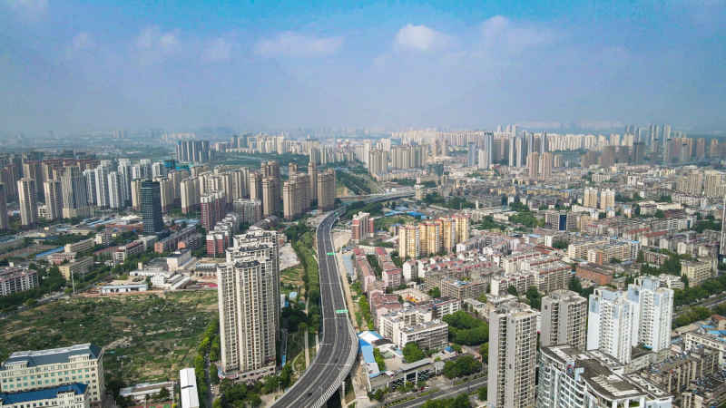 航拍湖北襄阳城市高架立交桥  