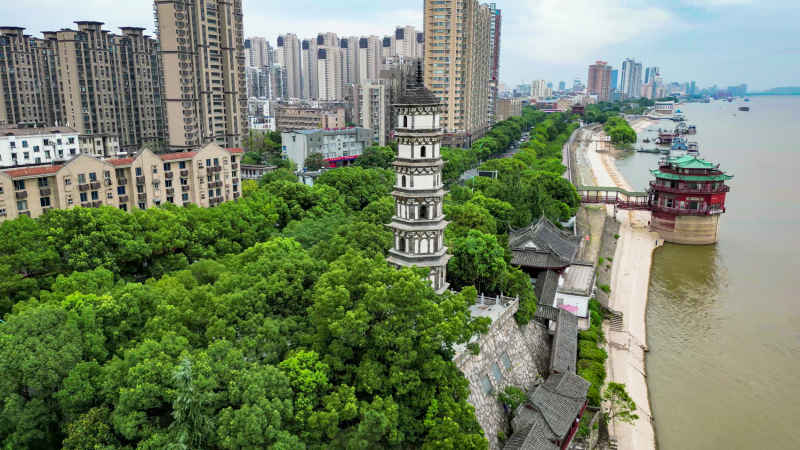 航拍江西九江锁江楼塔历史文化古建筑