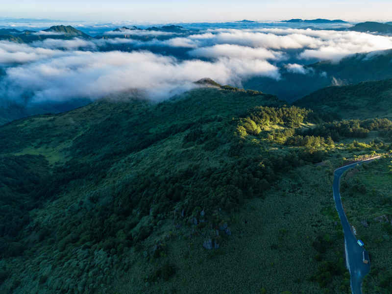 祖国大好河山云海云雾缭绕航拍