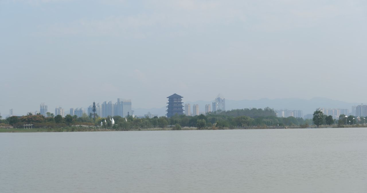 美丽的湖面