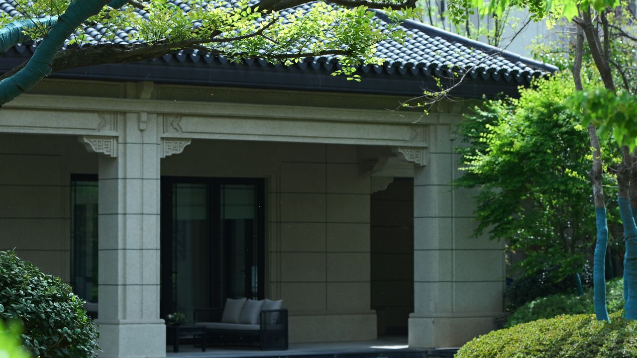 枫叶空镜头，小区春天空镜头 12