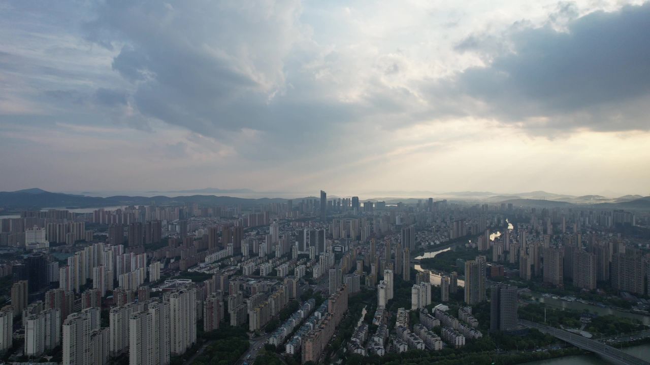 江苏无锡太湖广场国金中心航拍