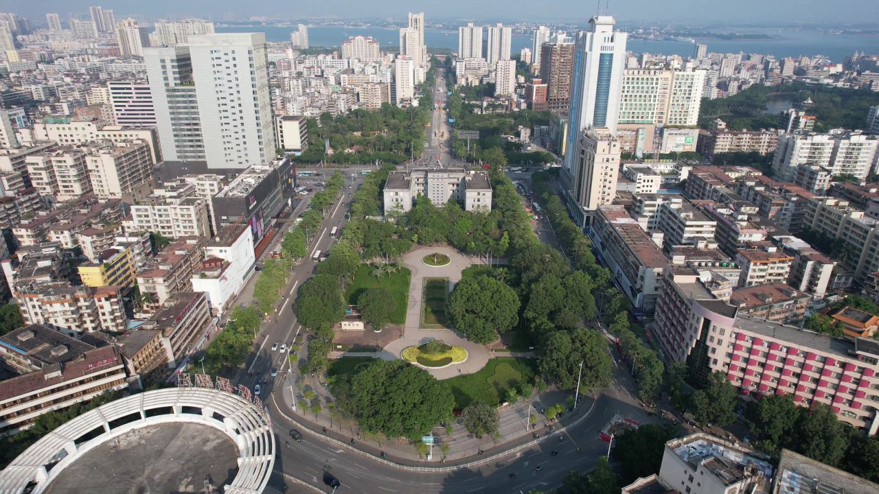 广东湛江城市风光航拍 