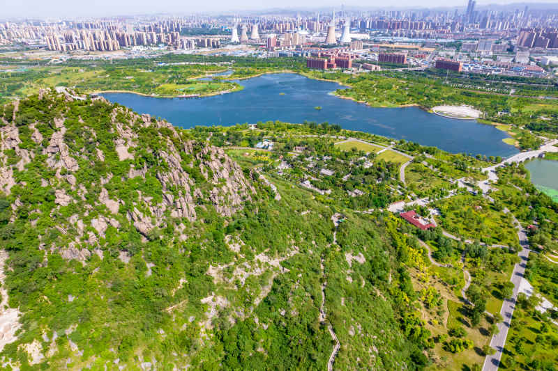 山东济南城市风光华山湖风景区航拍摄影图