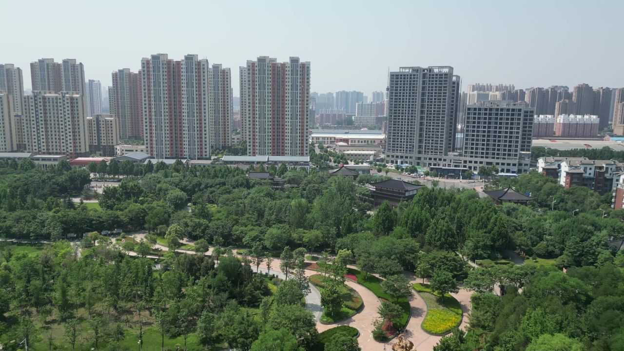 航拍山东济宁南池景区