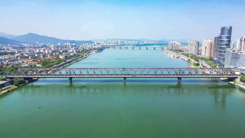 湖北襄阳城市风光航拍摄影图