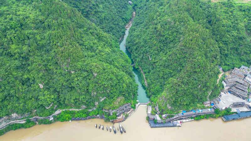 湖北宜昌城市风光航拍摄影图