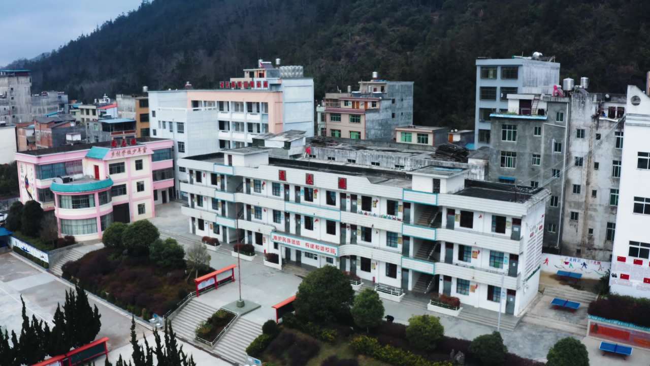 古天乐第111号教学楼-2