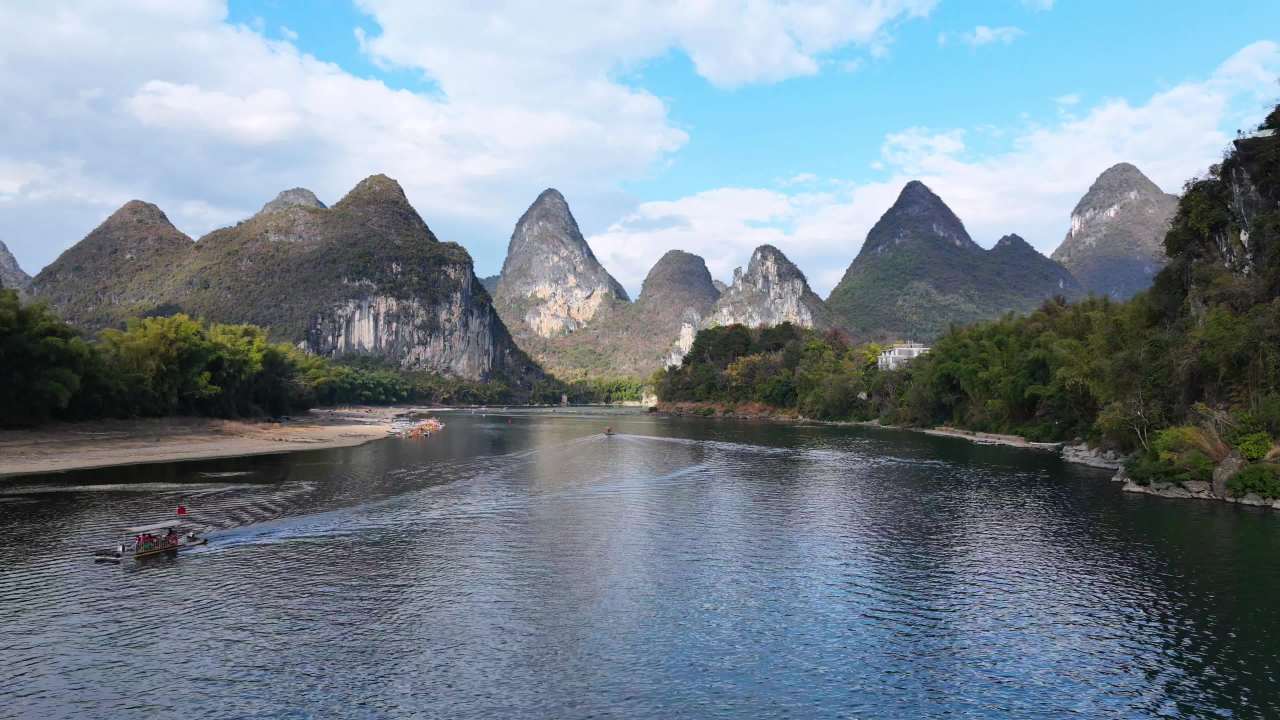 漓江竹筏游