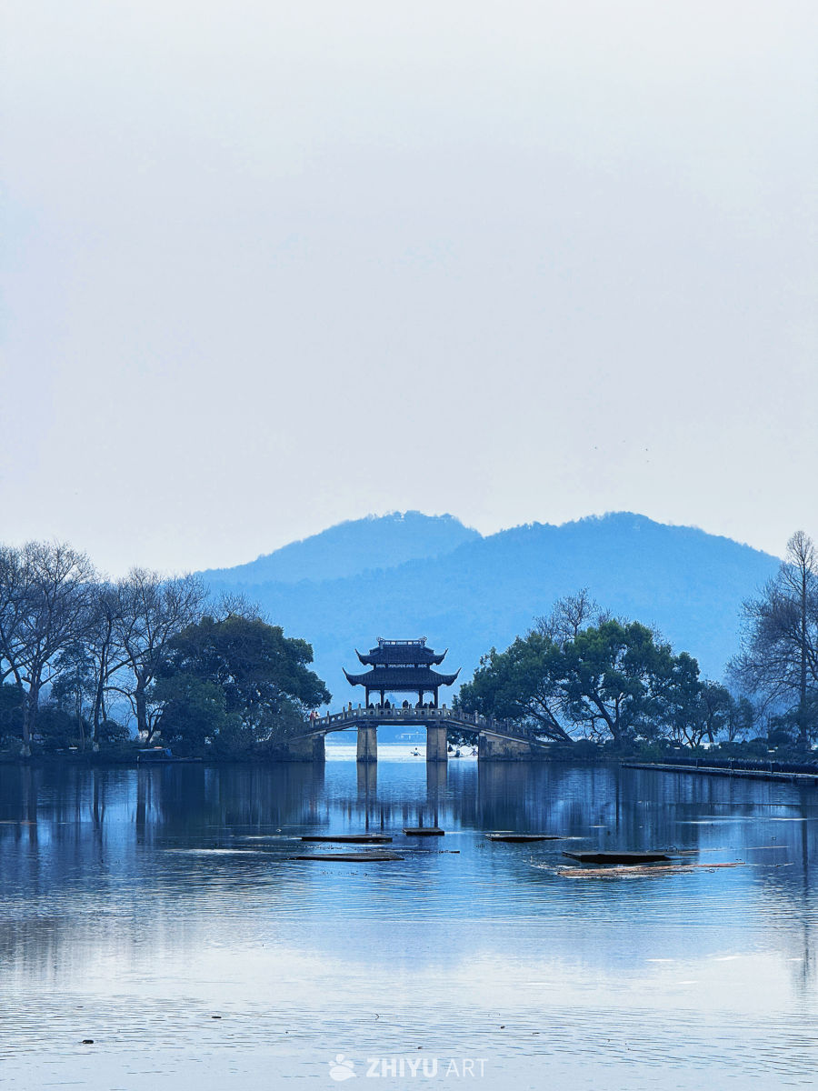 烟峦西湖