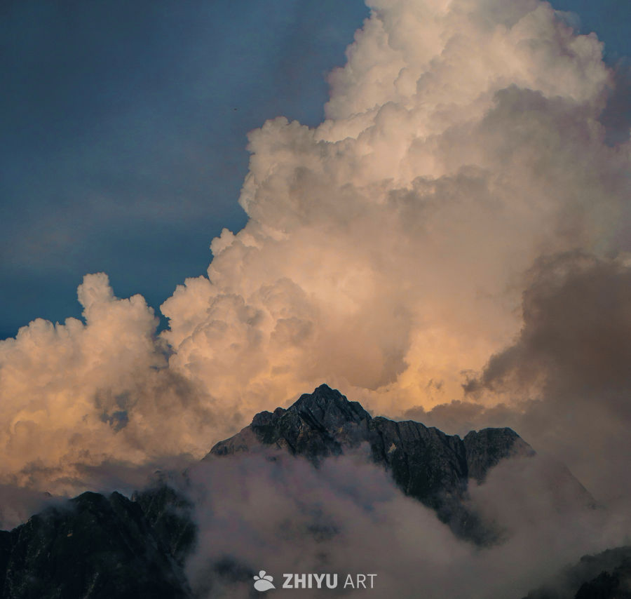 高山
