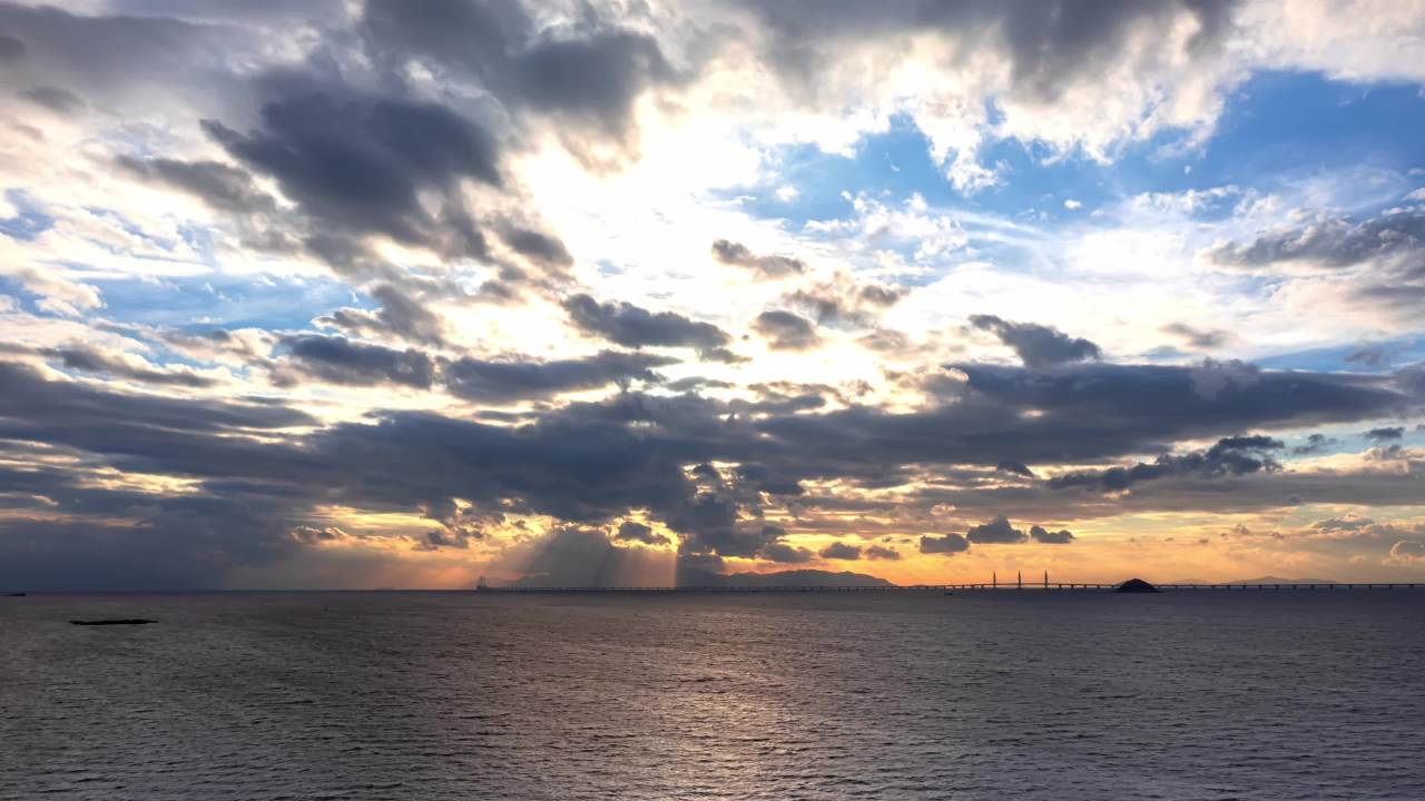 海面夕阳天空云彩景象一