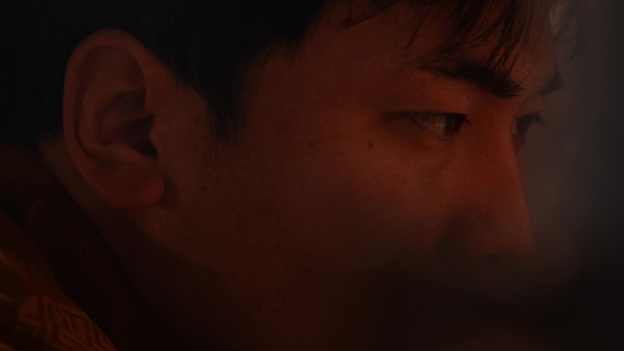唐卡艺人创作过程