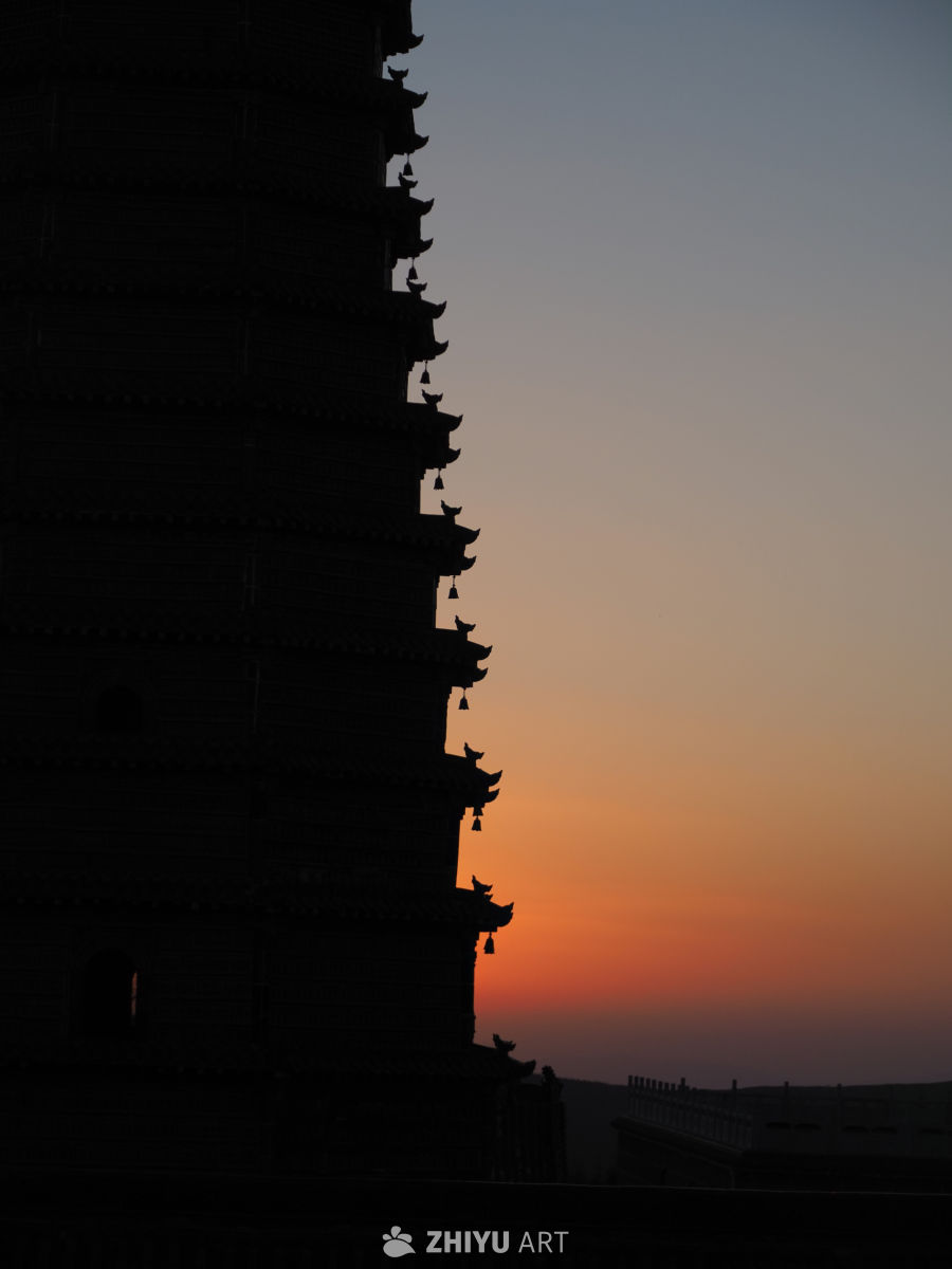 夕阳塔