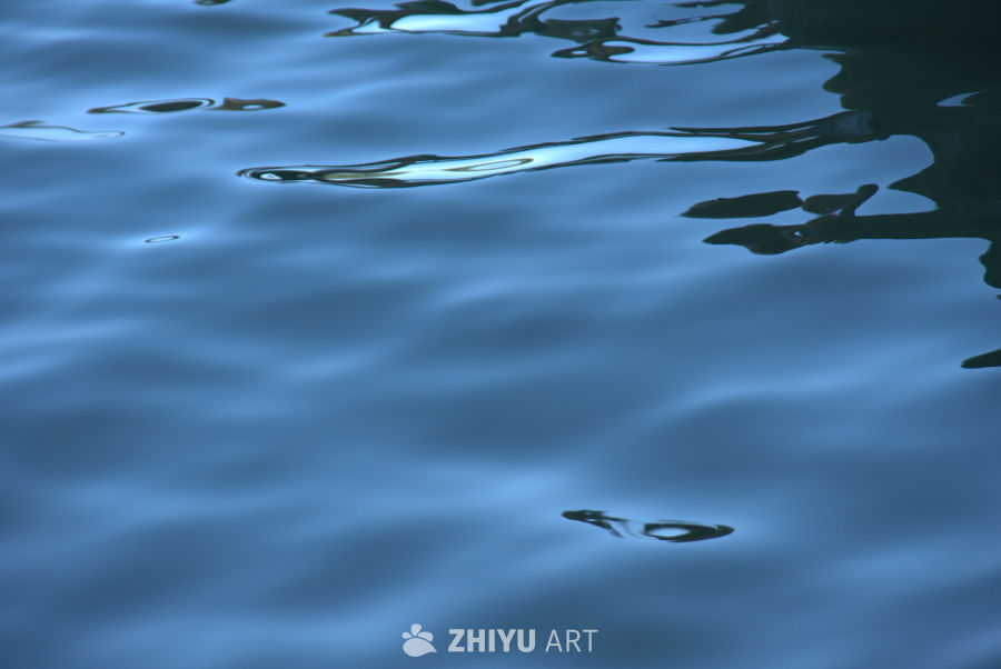 水