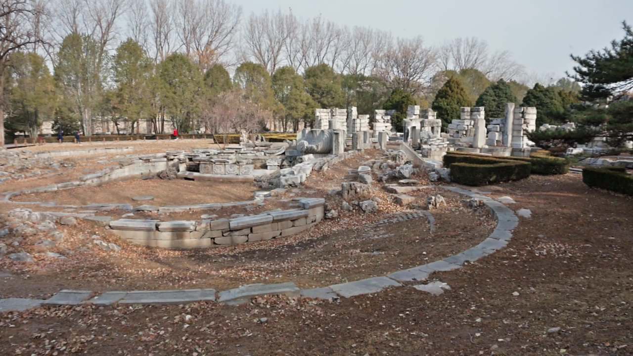 圆明园遗址——海晏堂古建筑遗迹