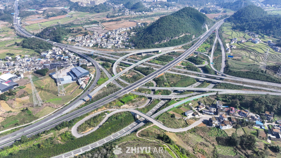 航拍贵州高速公路立体互通枢纽 5